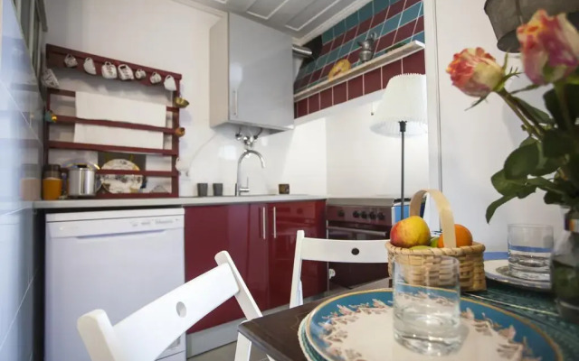 Lisbon Inn Bica Suites