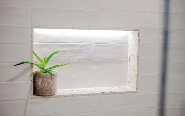 2-bed Eco Friendly Home - Sleeps 4 - Parking