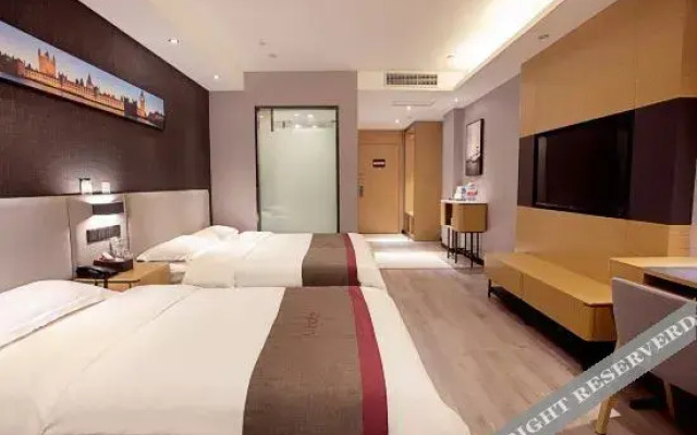 Shankee Hotel (Zhengzhou East Station Kangping Road)