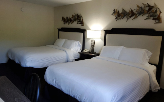 Klopfenstein Inn and Suites