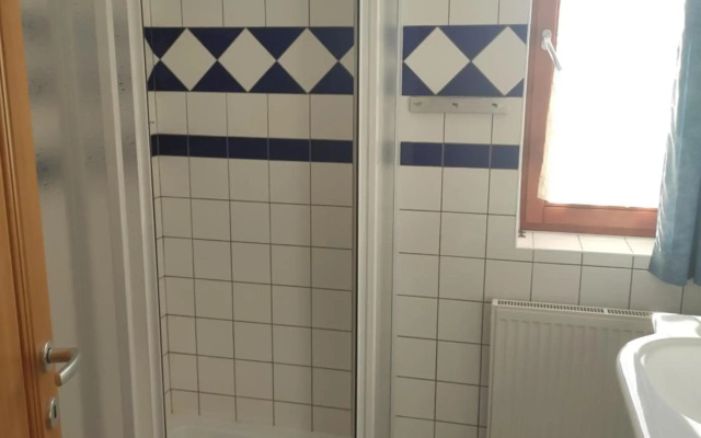 Lipno Riviéra - Myši v botě