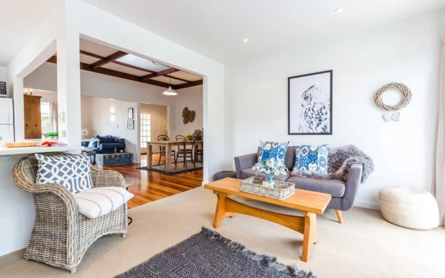 Newly Renovated 3 Bedroom Villa in Remuera