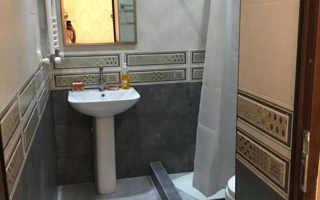 Apartment Botanikuri 15