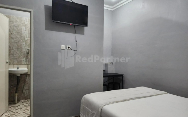 OYO 1319 Puspita Guesthouse