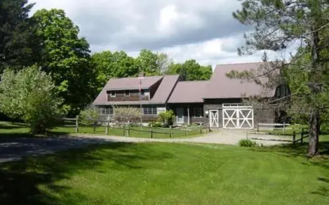 The Inn at Woodchuck Hill Farm