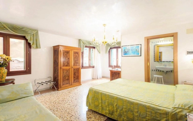 Antica Casa Carettoni