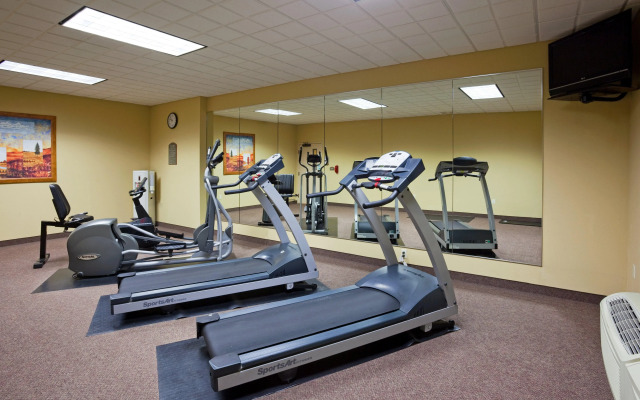 Holiday Inn Stevens Point - Convention Ctr by IHG