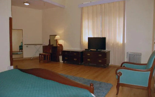 Alasia Hotel