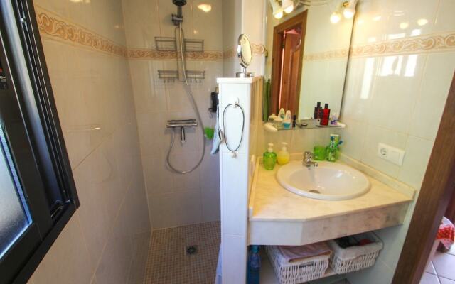 Gina - fantastic sea view apartment in Moraira