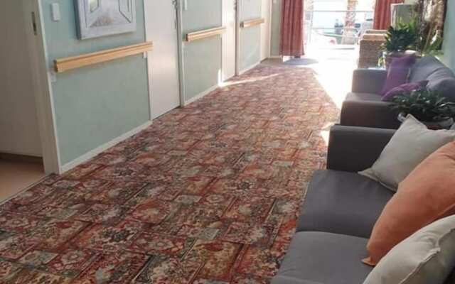 Piwaka Lodge and Backpackers