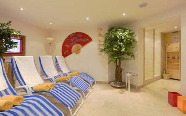 Aste´s Hochegg Pension