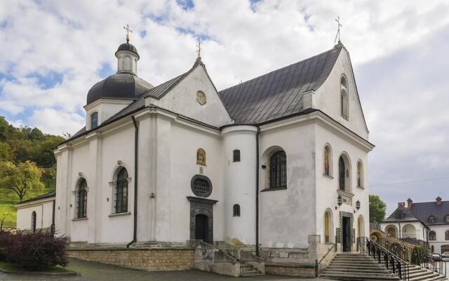 Апартаменты Smart, пл. Св. Теодора, 5а