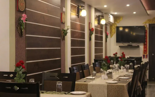 The Lindsay Cheu Den