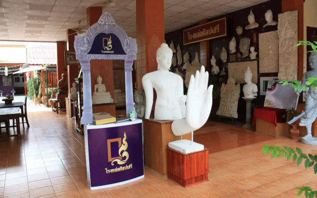 Phiphu Art and Gallery Boutique