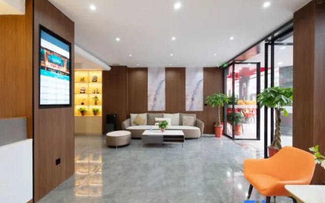 Yunji Smart Hotel (Zhuzhou Railway Station) — 2-star hotel in Zhuzhou