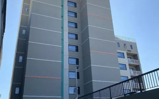 Sun and Sand Resort Oceanfront Suites