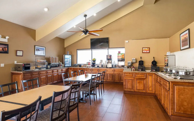 Best Western Plus Redondo Beach Inn