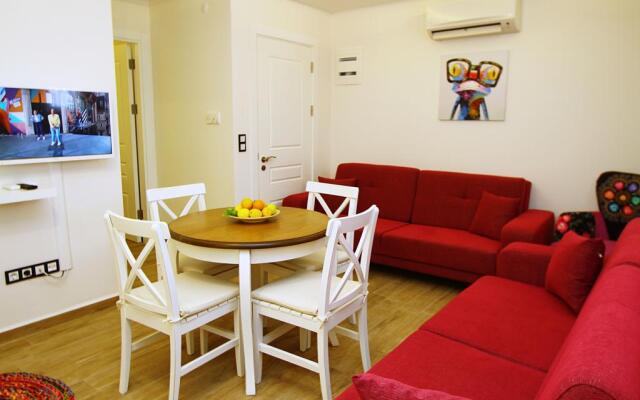 Cesme Kale Tas Apart