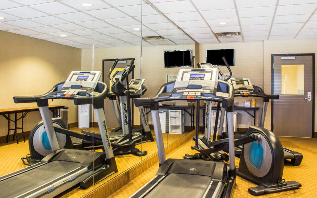 Comfort Inn And Suites