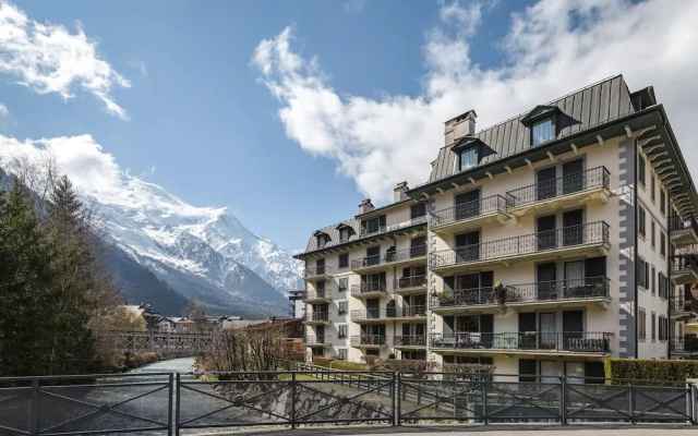 Les Terrasses Spacious Central 3 Bedroom Apartment