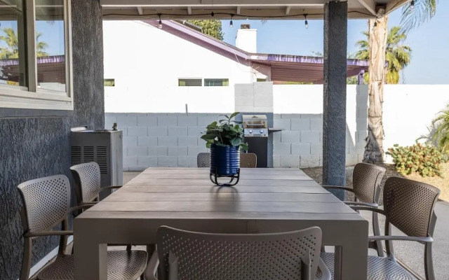 Mesa Garnet 4 Bedroom Home by RedAwning