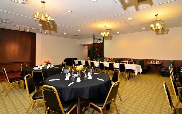 Americas Best Value Inn St. Helen