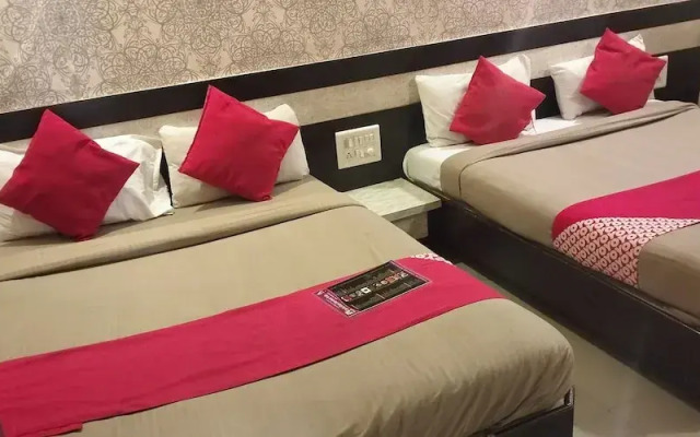 Hotel Palkhi