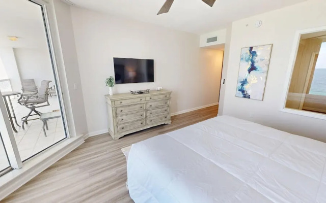 Silver Beach 1104w 3 Bedroom Condo