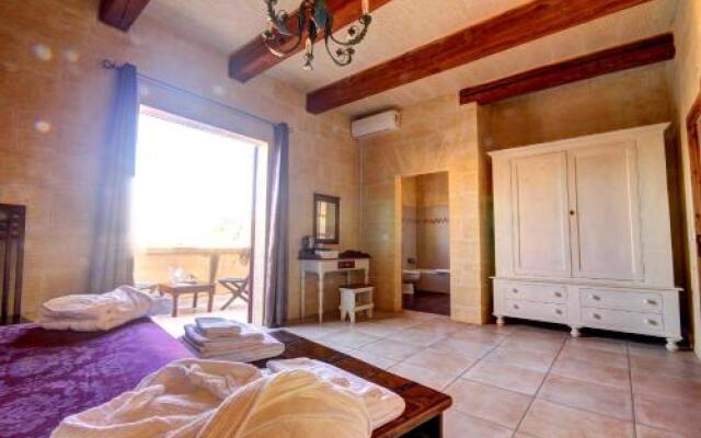 Pearl of Gozo Adults Only Mini-Hotel