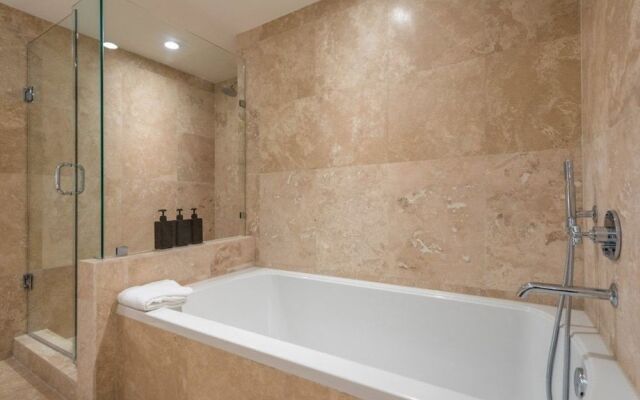 24th Street Condo #90250