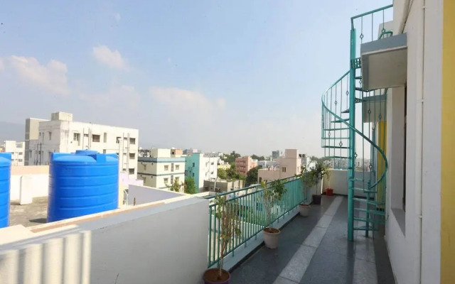 Sreenivas Serviced Apartment