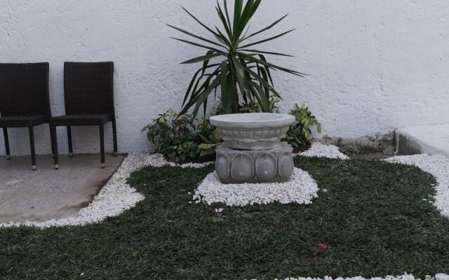 Cuernavaca, 10 personas, alberca privada y jardín