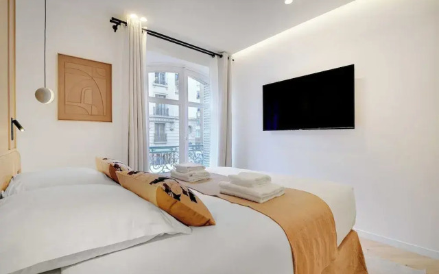 Spacious Flat - 4 Br/10p - Madeleine