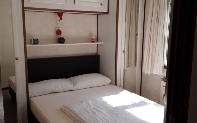 Marina beach chalet nummer 28