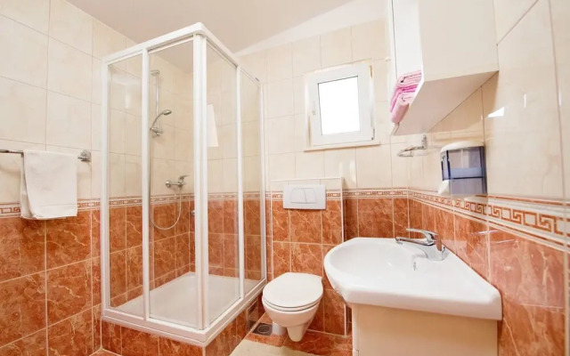Apartments Jela