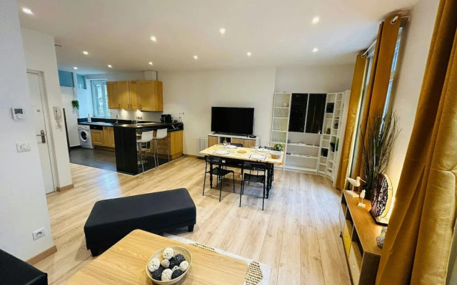 L Etape des Sacres Hyper-centre Splendide