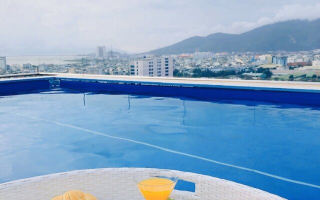 Nature Hotel Da Nang