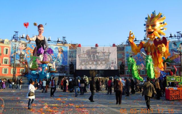 Apartment With one Bedroom in Villeneuve-loubet, With Wonderful sea Vi