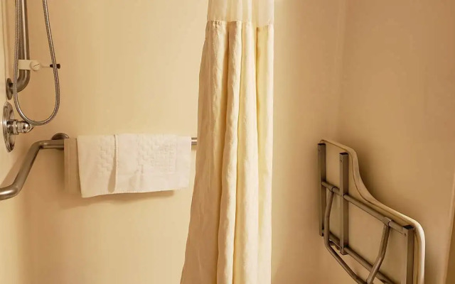 Best Western Plus Main Street Inn