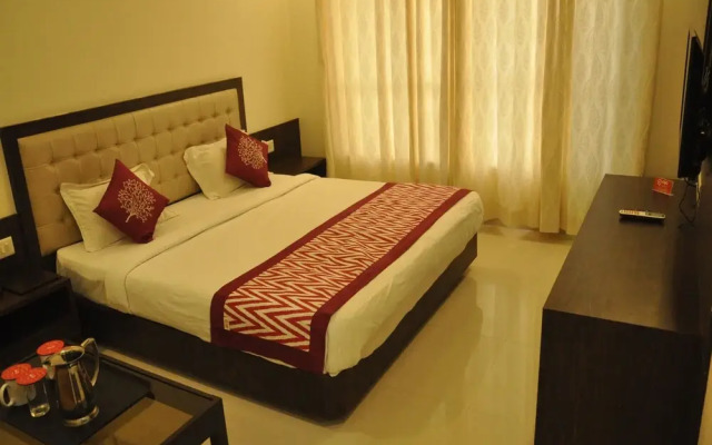 OYO 2647 Hotel Sai Shubham