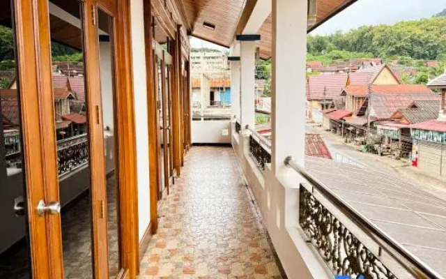 Zhouhao Hotel