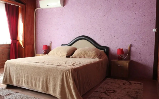 Urla Tarihi Han Otel