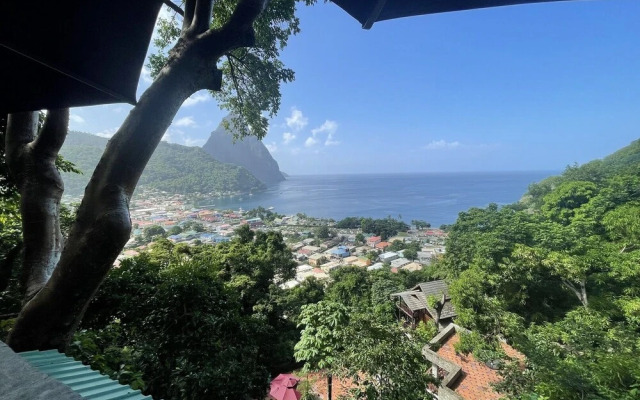 Green Fig Resort & Spa