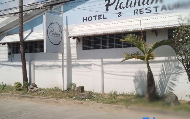 Platinum Hotel by Bluebookers