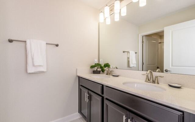 8986stid 4 Bedroom Townhouse