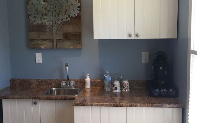 Green Oaks Bed and Breakfast