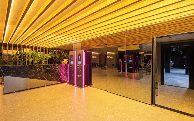 Sky Design Alphaville Housi by Anora