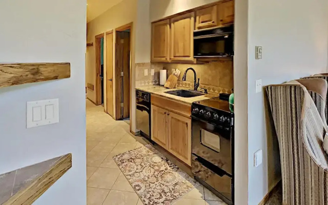 River Bank Lodge 2917