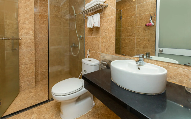 An Hung Hotel by OYO Rooms