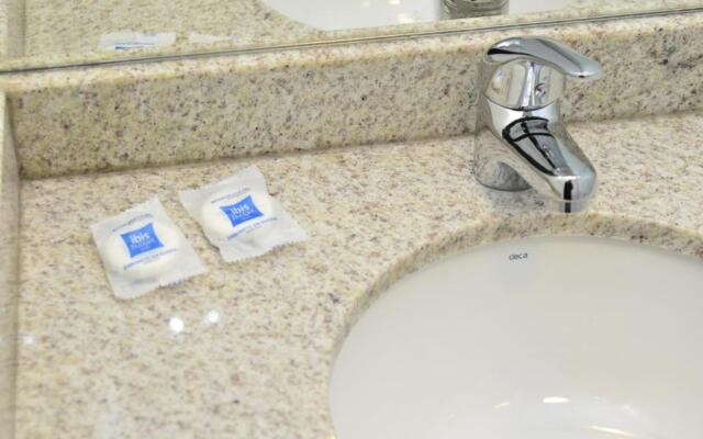 ibis budget Curitiba Aeroporto